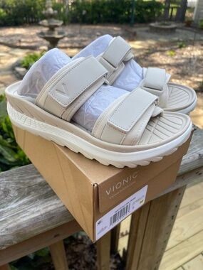 Vionic Renewal Recovery Slide Sandals Size 8 NEW